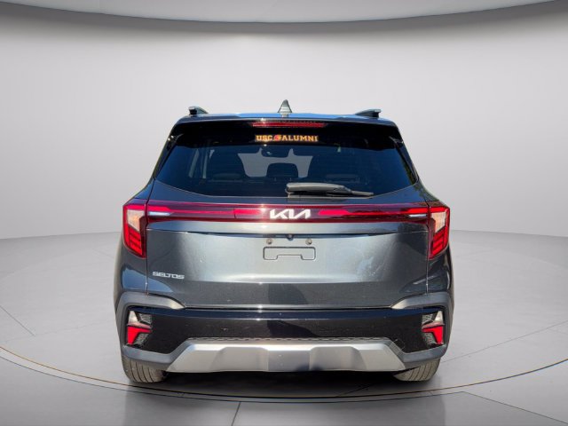 Used 2024 Kia Seltos S FWD image 5