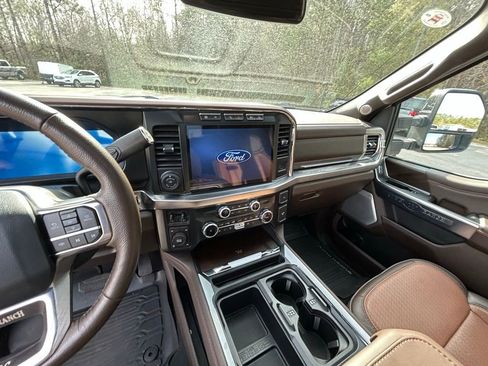 Used 2024 Ford F350 King Ranch w/ Chrome Package image 32