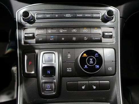 Used 2022 Hyundai Santa Fe SEL w/ Convenience + Premium Package AWD/4WD image 33