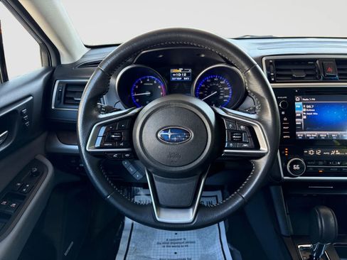 Used 2018 Subaru Outback 2.5i Limited AWD/4WD image 29