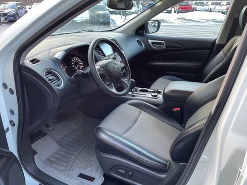 Used 2020 Nissan Pathfinder SV w/ Rock Creek Edition image 13
