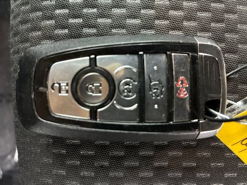 Used 2024 Ford Escape ST-Line AWD/4WD image 29