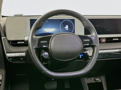 Used 2024 Hyundai Ioniq 5 SEL RWD image 18