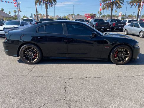 Used 2021 Dodge Charger Scat Pack w/ Dynamics Package RWD image 5