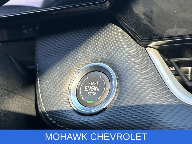 Used 2026 Chevrolet Equinox LT AWD/4WD image 17