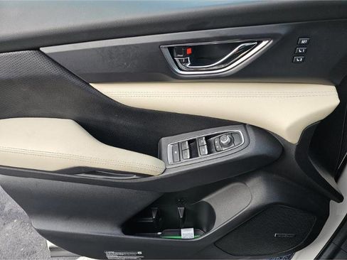 Used 2022 Subaru Ascent Limited w/ Technology Package image 10