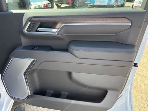 New 2026 Chevrolet Silverado 3500 High Country w/ High Country Premium Package AWD/4WD image 45