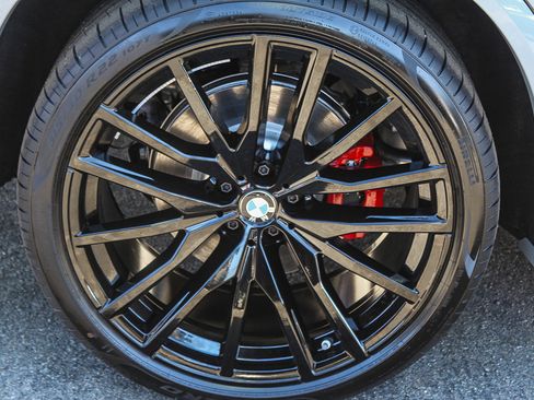 New 2026 BMW X5 sDrive40i w/ M Sport Package image 11