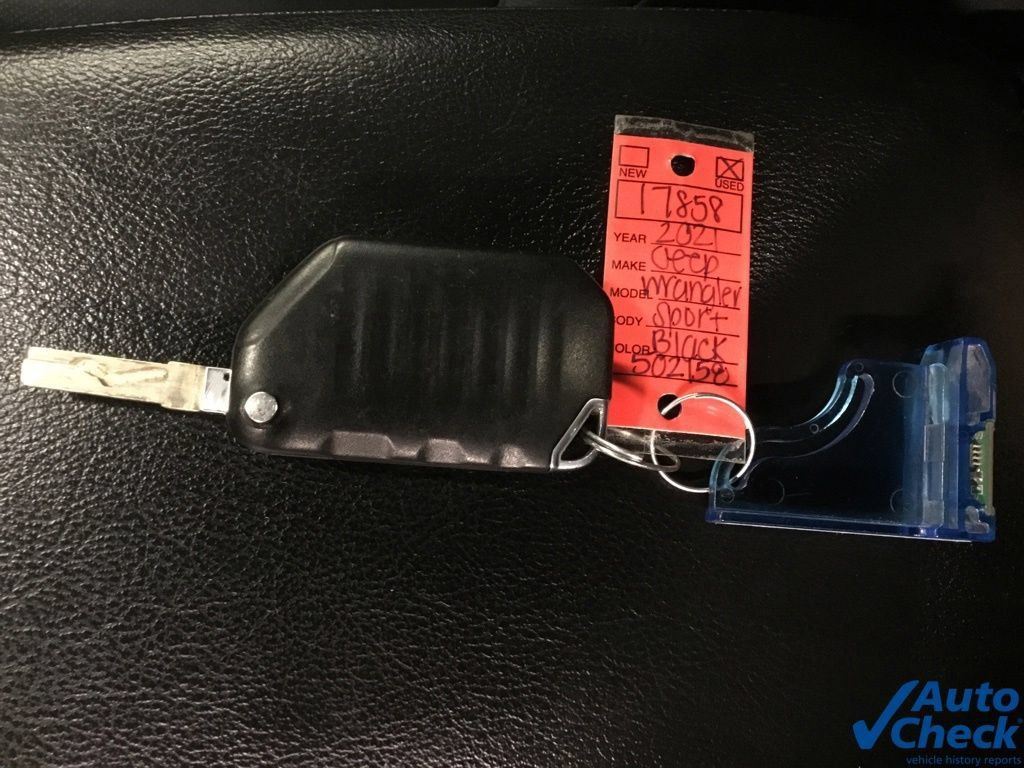 Used 2021 Jeep Wrangler Unlimited Sport AWD/4WD image 56
