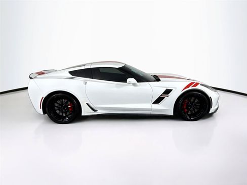 Used 2018 Chevrolet Corvette Grand Sport RWD image 10