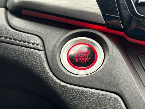 Certified 2023 Honda Odyssey Sport image 30
