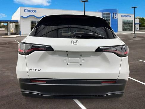 New 2026 Honda HR-V LX image 4