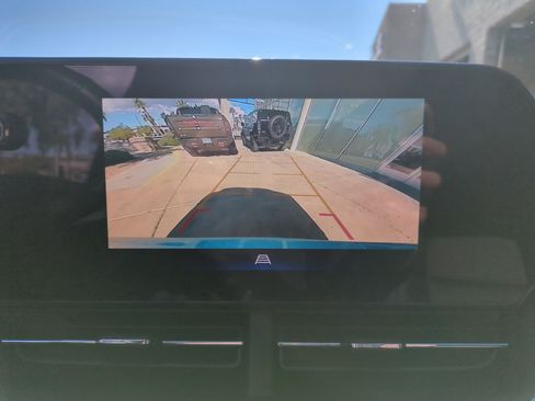 Certified 2025 Chevrolet Trax ACTIV w/ Driver Confidence Package image 19