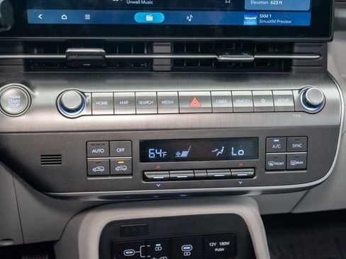 Certified 2025 Hyundai Kona SEL AWD/4WD image 18