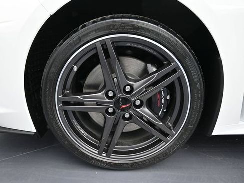 New 2026 Chevrolet Corvette Stingray Preferred Cpe w/ Z51 Performance Package RWD image 17