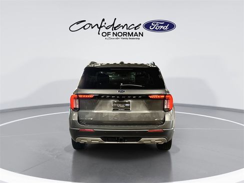 New 2026 Ford Explorer Active image 7