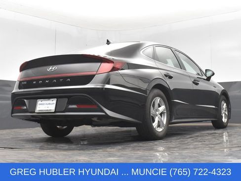 Used 2021 Hyundai Sonata SE w/ Preferred Accessory Package FWD image 22