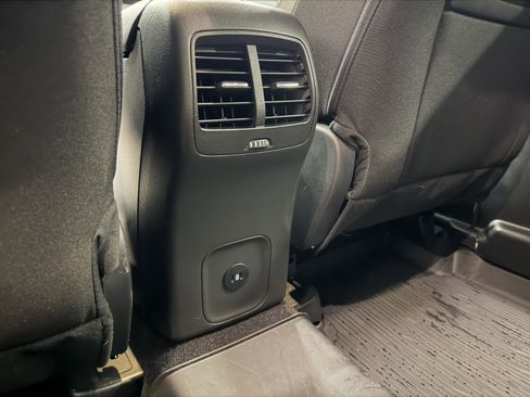 Used 2024 Ford Escape Active AWD/4WD image 22