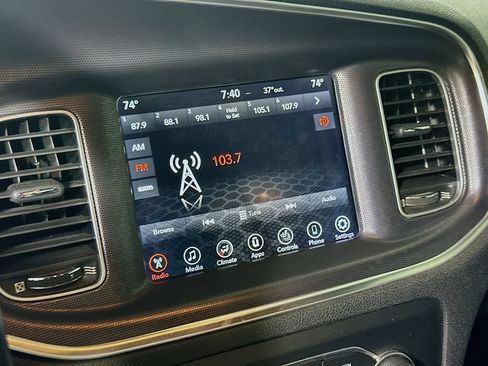 Used 2017 Dodge Charger R/T RWD image 21