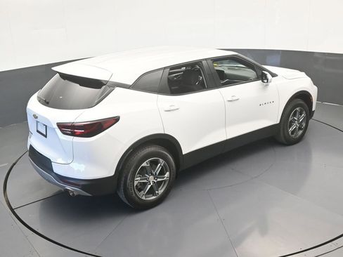 Used 2024 Chevrolet Blazer LT image 50