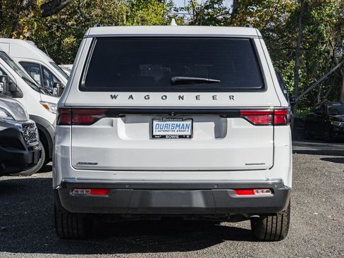 Used 2022 Jeep Wagoneer Series III image 4