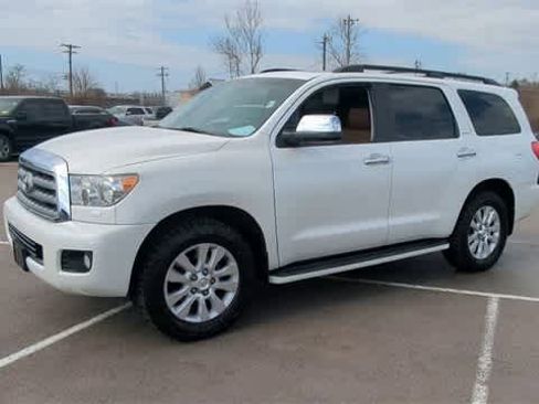 Used 2016 Toyota Sequoia Platinum image 4