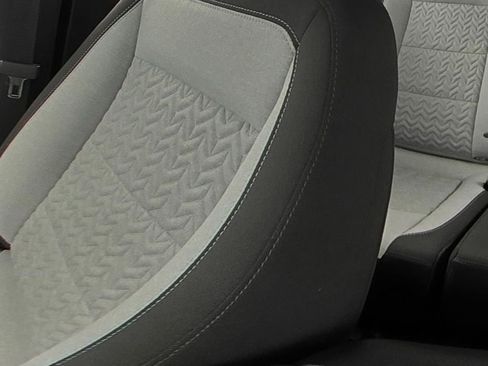 Used 2024 Chevrolet Equinox LS w/ Driver Confidence II Package FWD image 12