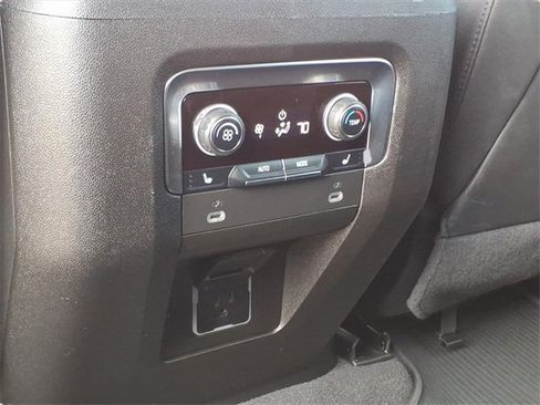 Certified 2024 Chevrolet Tahoe Z71 w/ Luxury Package image 18