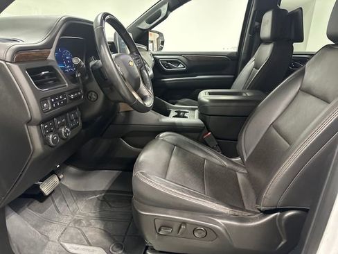 Used 2023 Chevrolet Tahoe High Country w/ Advanced Technology Package image 5