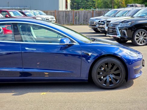 Used 2018 Tesla Model 3 Long Range AWD/4WD image 17
