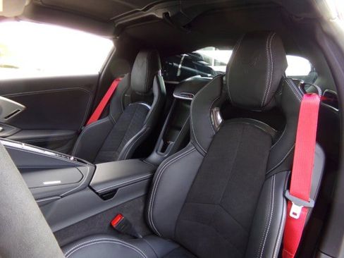 Used 2024 Chevrolet Corvette Z06 image 24