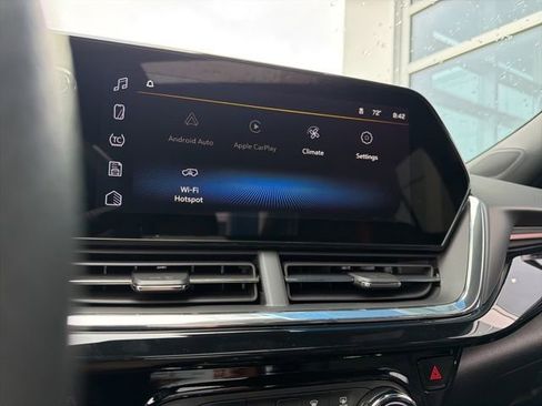 New 2026 Chevrolet Trax RS w/ Sunroof Package FWD image 26