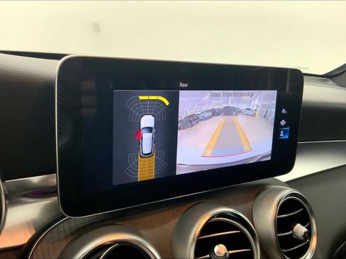 Certified 2022 Mercedes-Benz GLC 300 image 25