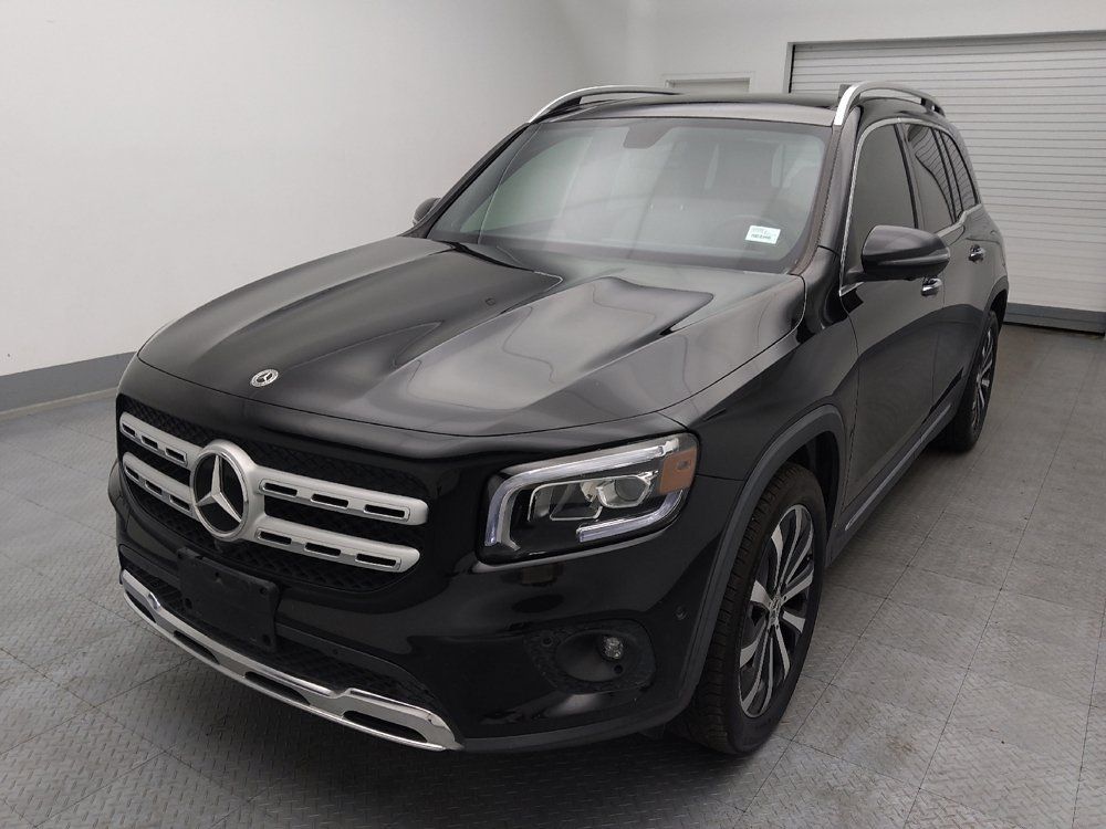 Used 2021 Mercedes-Benz GLB 250 w/ Premium Package image 15