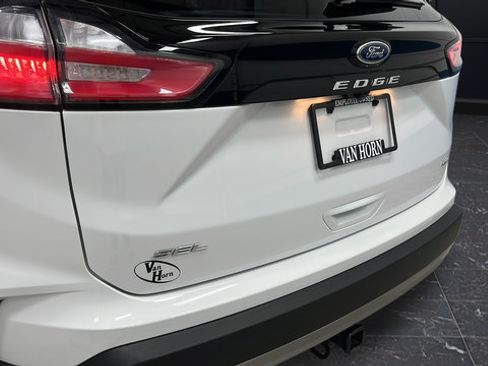 Used 2024 Ford Edge SEL w/ Convenience Package AWD/4WD image 39