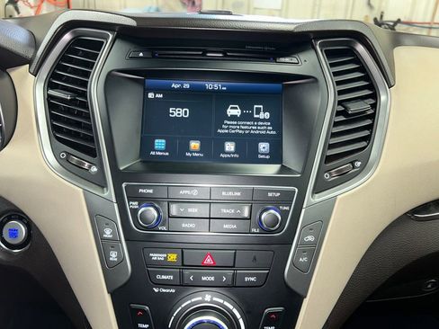 Used 2018 Hyundai Santa Fe Sport w/ 2.4L Value Package 02 AWD/4WD image 19
