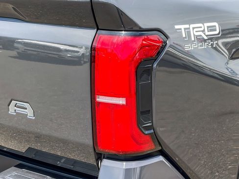 Used 2024 Toyota Tacoma TRD Sport w/ TRD Sport Upgrade Package AWD/4WD image 8