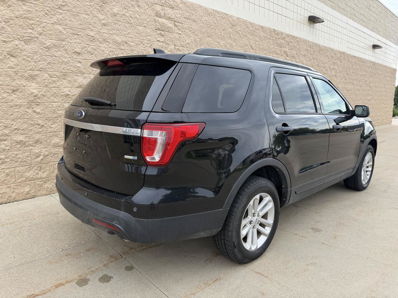 Used 2017 Ford Explorer 4WD image 5