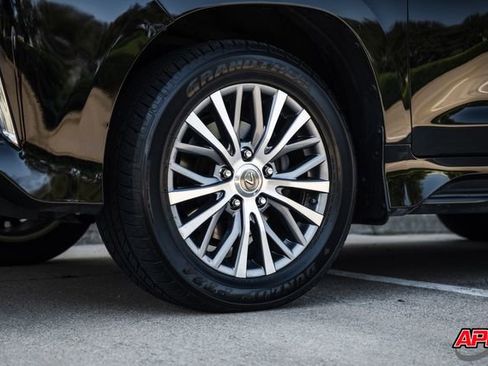 Used 2018 Lexus LX 570 4WD image 49