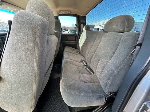 Used 2004 Chevrolet Silverado 3500 4x4 Extended Cab w/ Heavy-Duty Power Package image 47