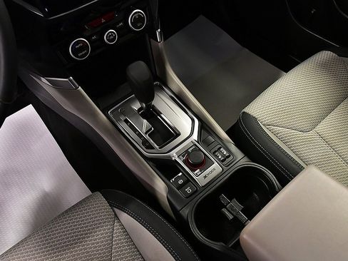 Used 2023 Subaru Forester Premium image 21