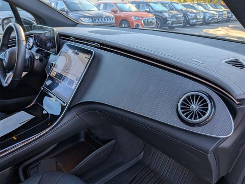 Used 2024 Mercedes-Benz EQE 350+ SUV w/ AMG Line Exterior Package image 41