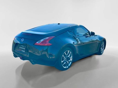 Used 2014 Nissan 370Z Touring w/ Navigation Package image 5