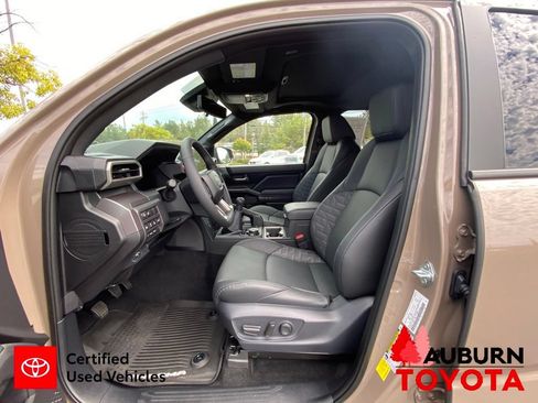 Certified 2026 Toyota Tacoma TRD Off-Road w/ TRD Off Road Premium Package AWD/4WD image 32