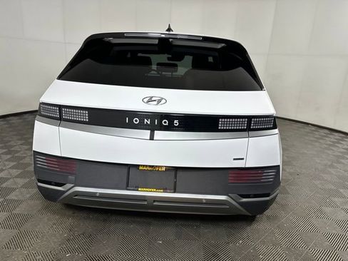 Used 2023 Hyundai Ioniq 5 SEL image 4