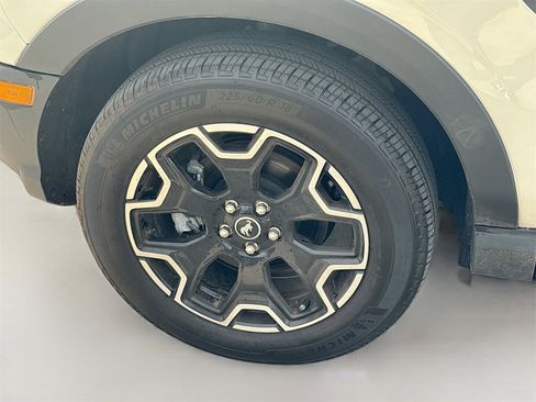 Used 2025 Ford Bronco Sport Outer Banks w/ Outer Banks Tech Package+ image 31