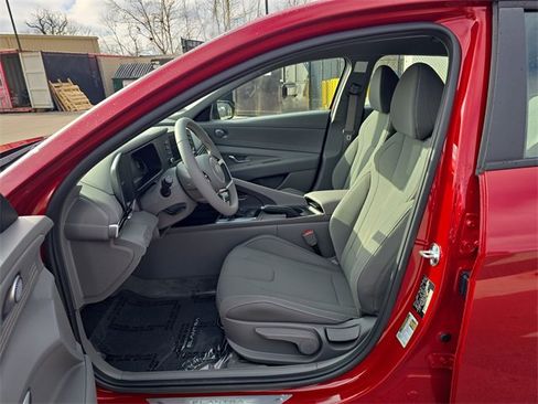 New 2026 Hyundai Elantra Sport image 11