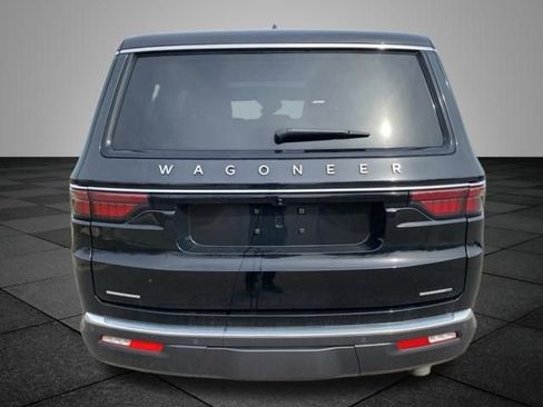 Used 2022 Jeep Wagoneer Series II w/ Premium Group I image 14