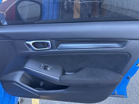 Used 2023 Honda Civic Type R image 15