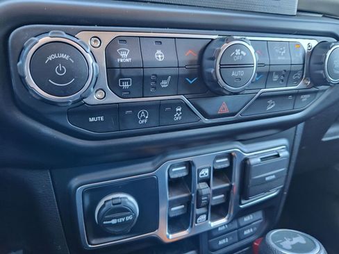 Used 2020 Jeep Wrangler Unlimited Sport S AWD/4WD image 23